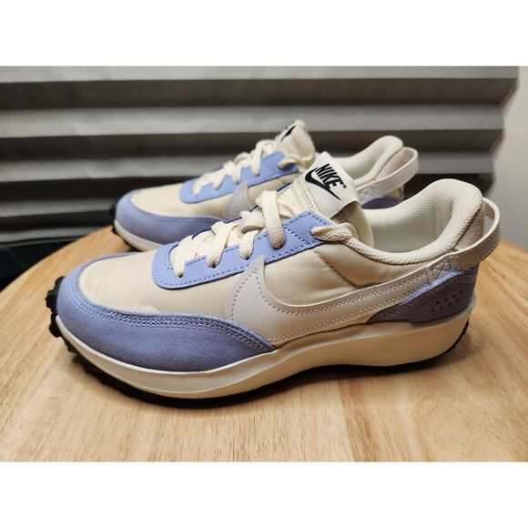 Nike Waffle Debut Women’s Size 7 – Soft Pearl & Summit White Sneakers - Picture 4 of 11